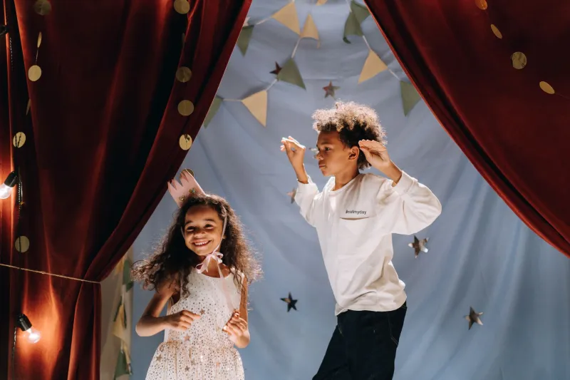 2 PM and Thriving: Why Matinee Shows Are the Secret Weapon for Stress-Free Family Time