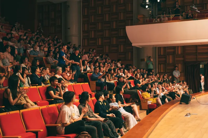 Why the 2 PM Crowd Always Has the Best Questions